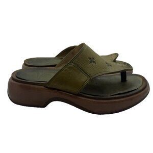 Y2K Dansko Green Leather Chunky Platform Sandals Floral Embossed Thong 40 9.5 US